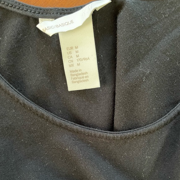 H&M bodysuit - Picture 3 of 3